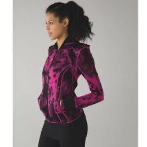 Lululemon Daily Practice Jacket, Blooming Pixie Raspberry Black. Sz 4